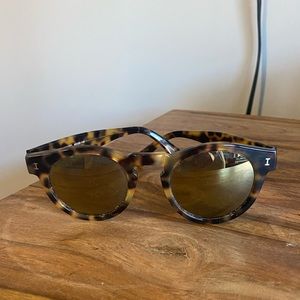 Illesteva Leonard tortoise sunglasses